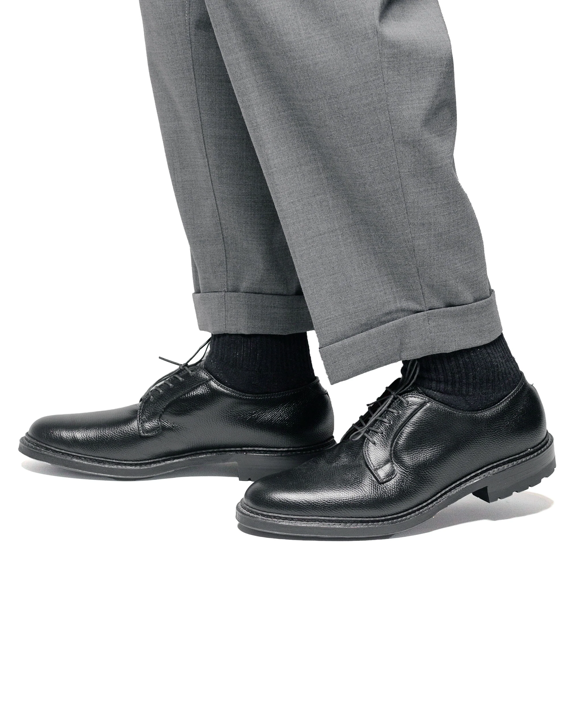 Alden Plain Toe Blucher Black Alpine Grain with Commando Sole 95270C - Image 6