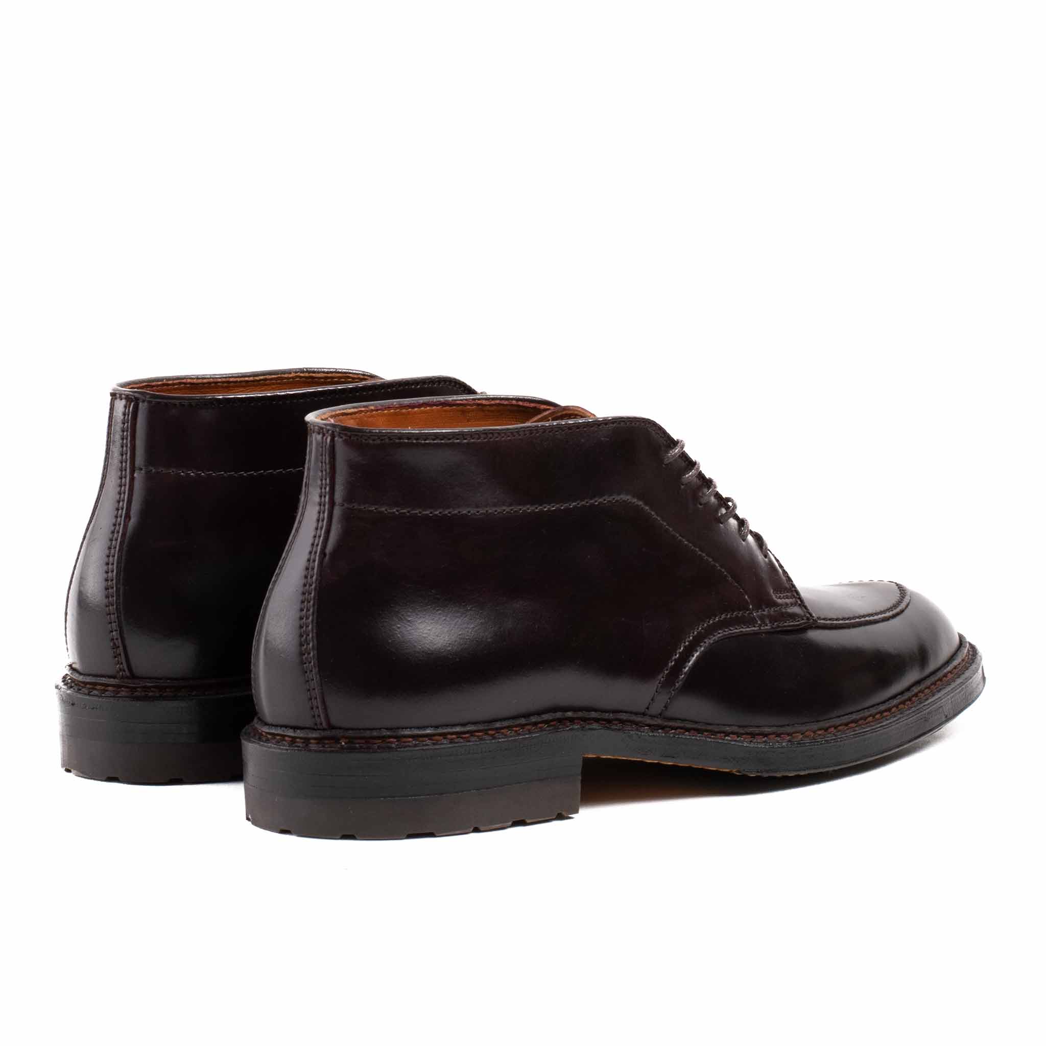 Alden Six Eye Chukka Boot Colour 8 Cordovan With Commando Sole - Image 3
