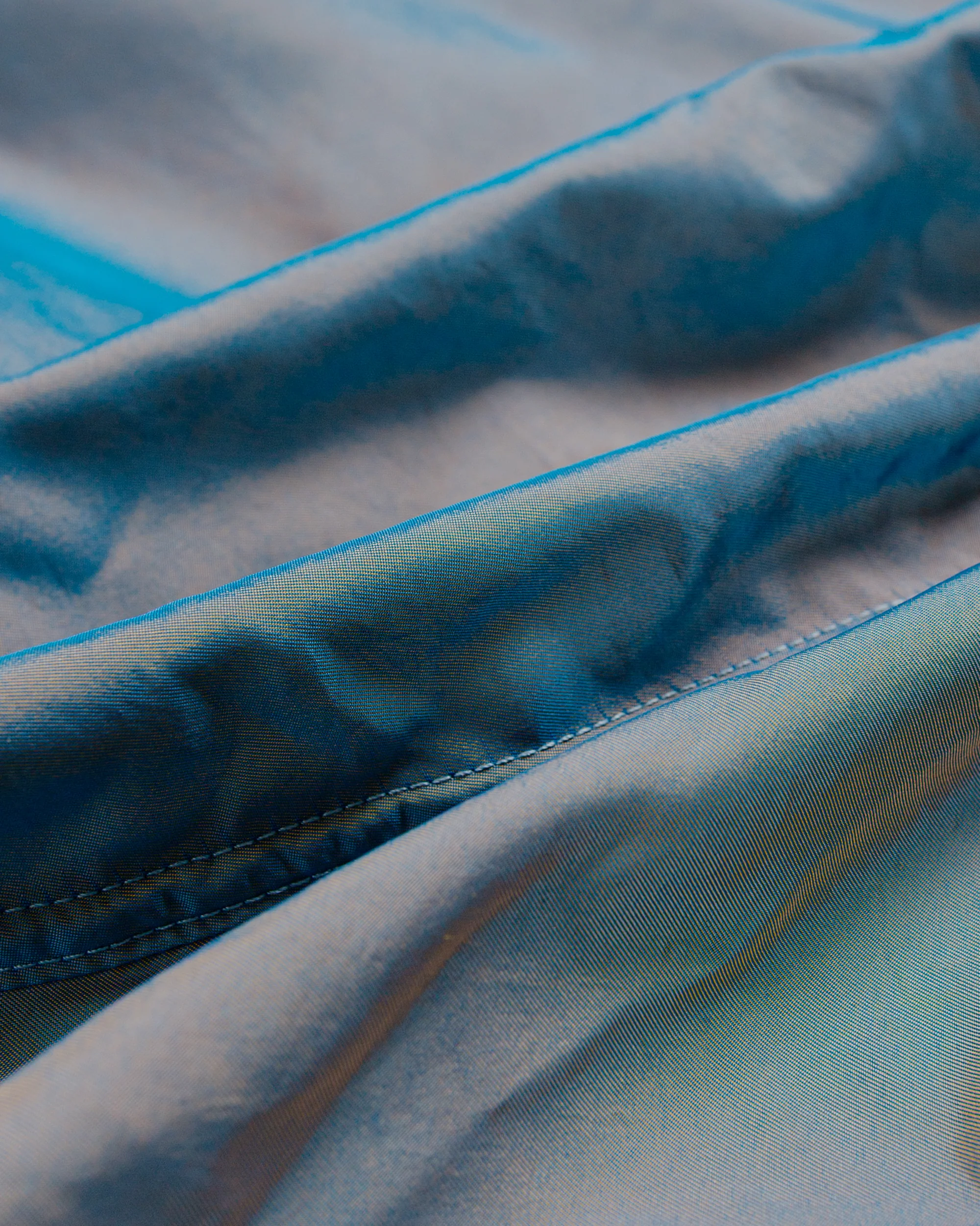 Bather Iridescent Ore Modern Trunk - Image 6