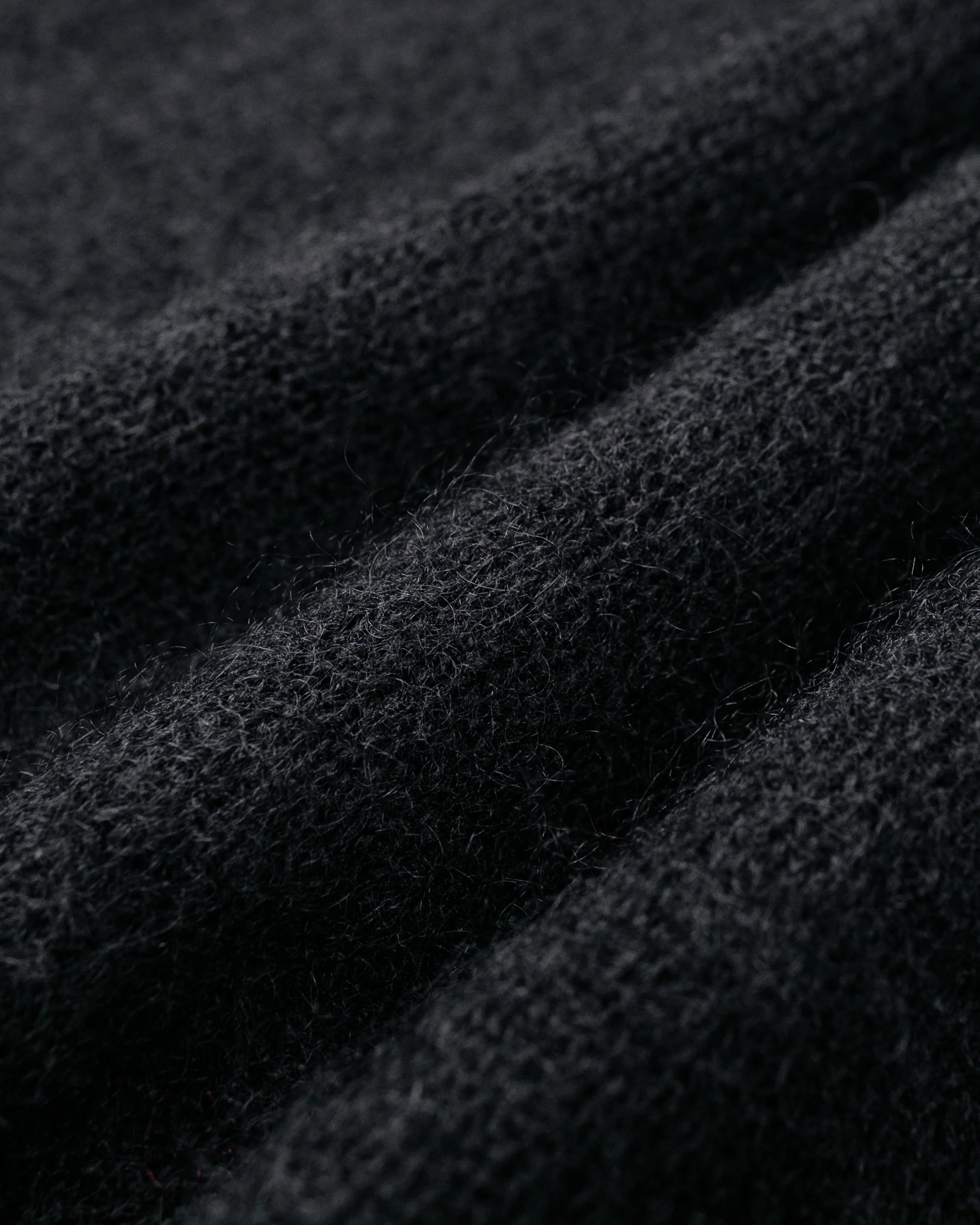 Batoner Pure Mohair Crew Neck Black - Image 6