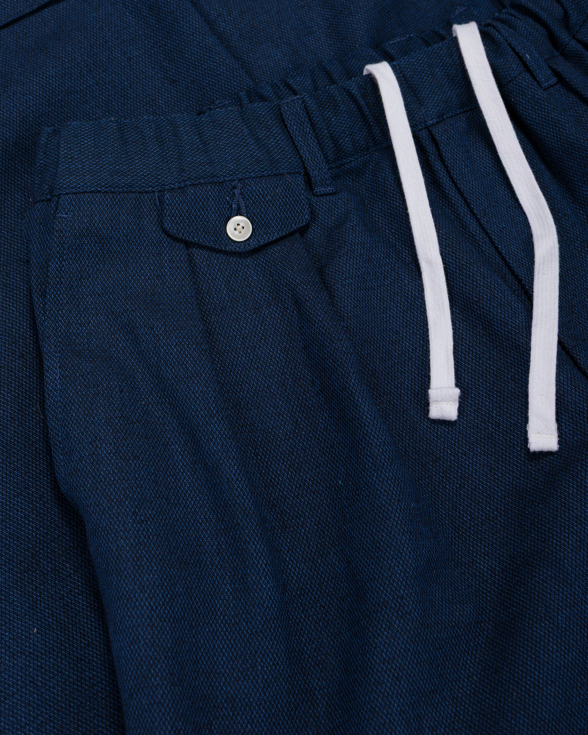 Beams Plus 2Pleats Relax Trousers Indigo Oxford Dark Indigo - Image 5