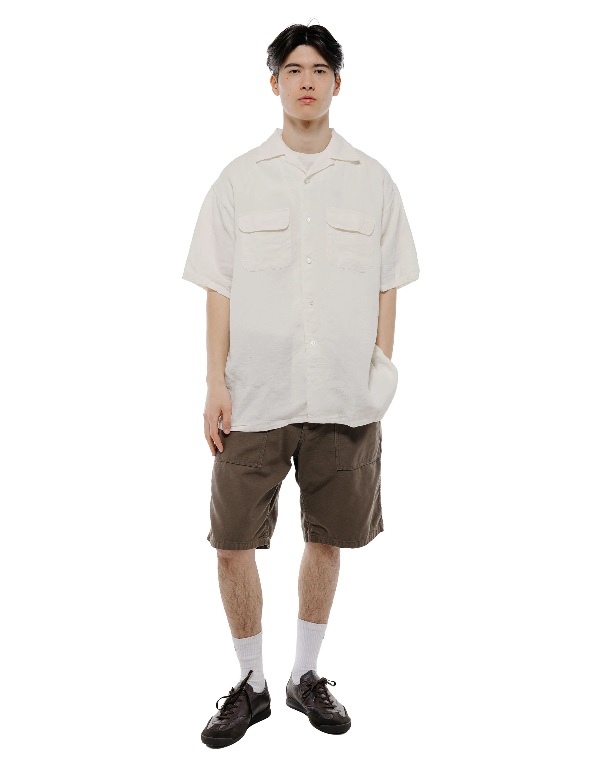 Beams Plus MIL Utility Shorts Reversed Sateen Olive Brown - Image 5