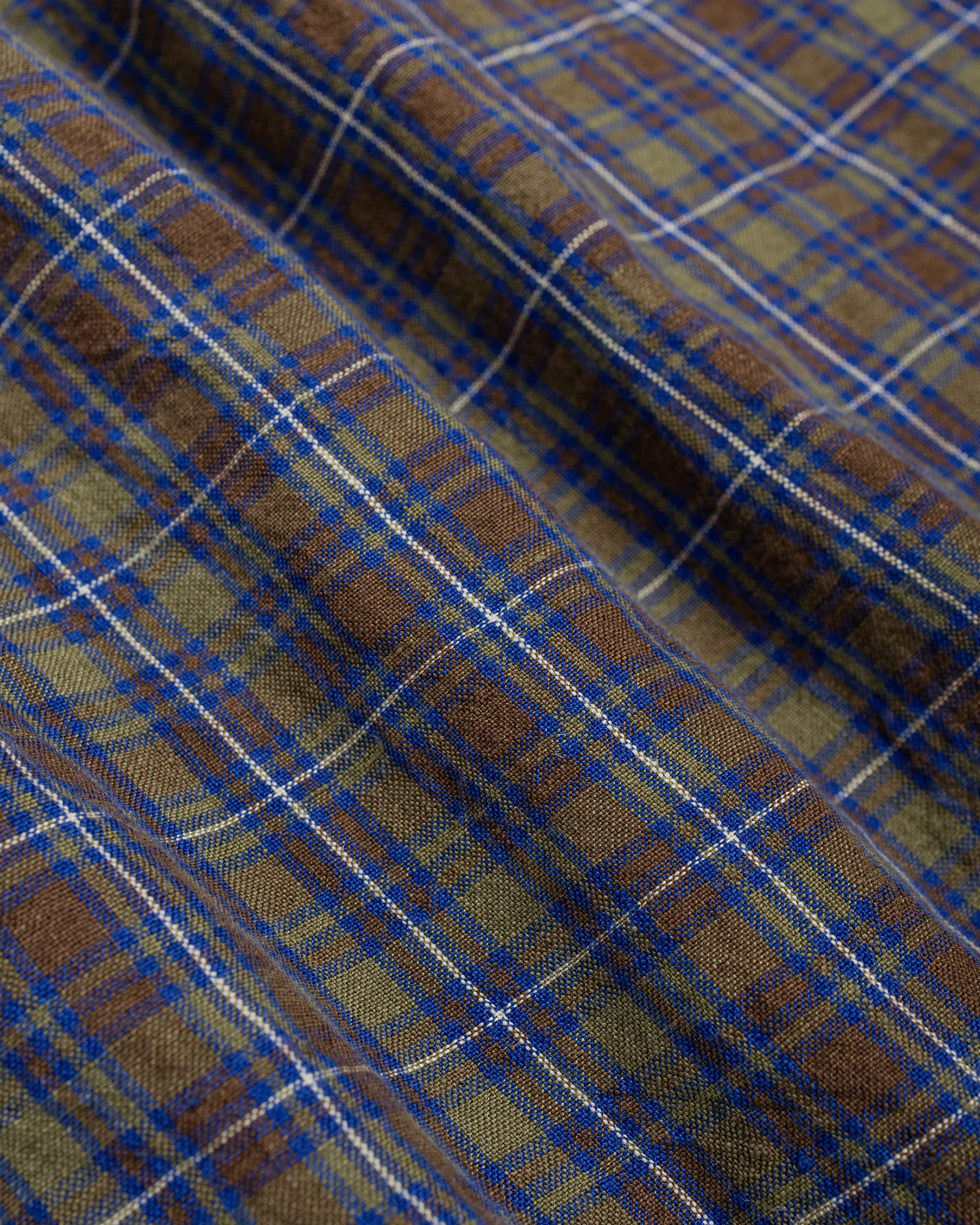 Conkers Farmer Shirt Irish Linen Damson - Image 6