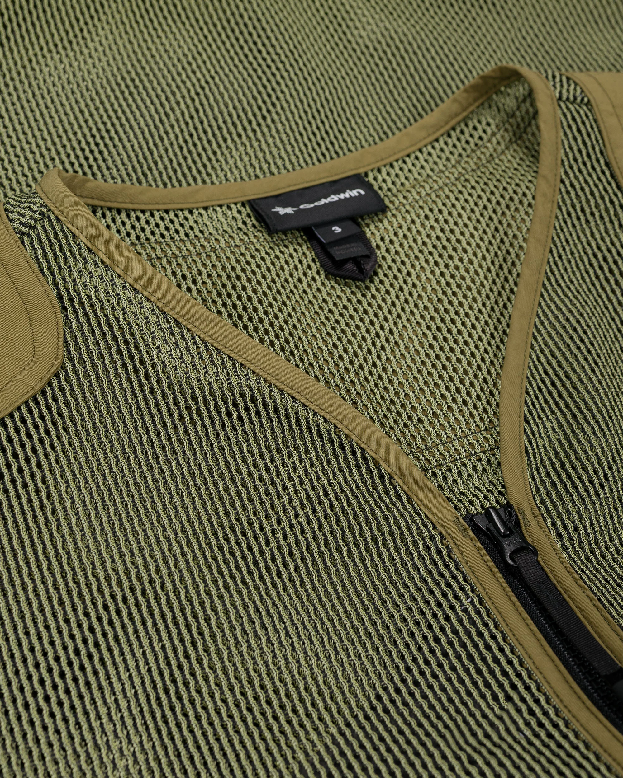 Goldwin Tonalith Mesh Half Zip Vest Usuyanagi - Image 5
