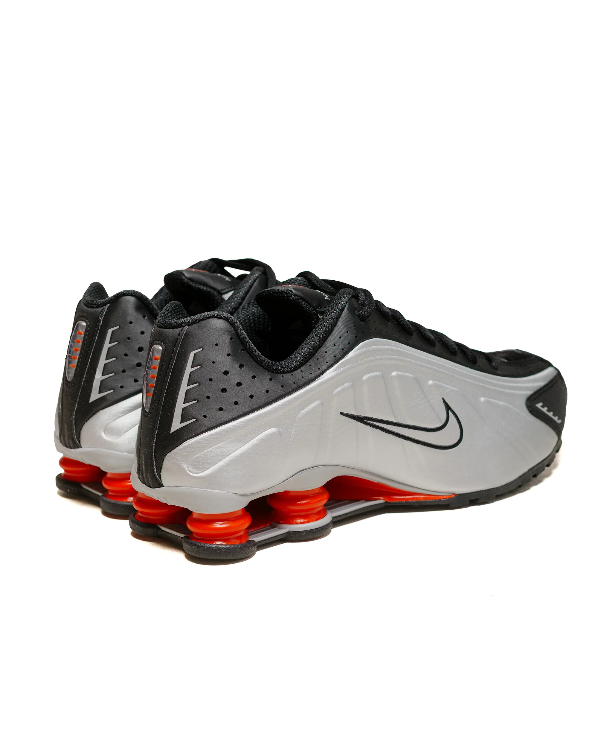 Nike Shox R4 Metallic Silver/Red - Image 3