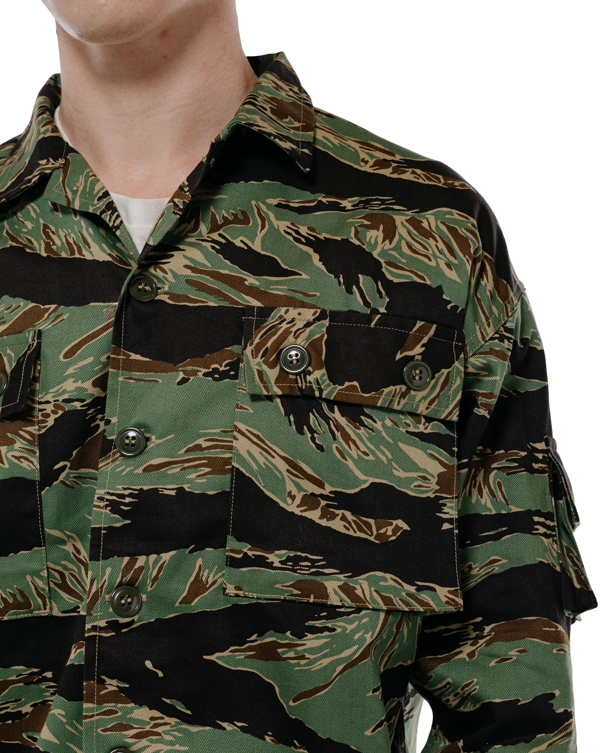 The Real McCoy's MJ26002 Tiger Camouflage Shirt / John Wayne Green - Image 3