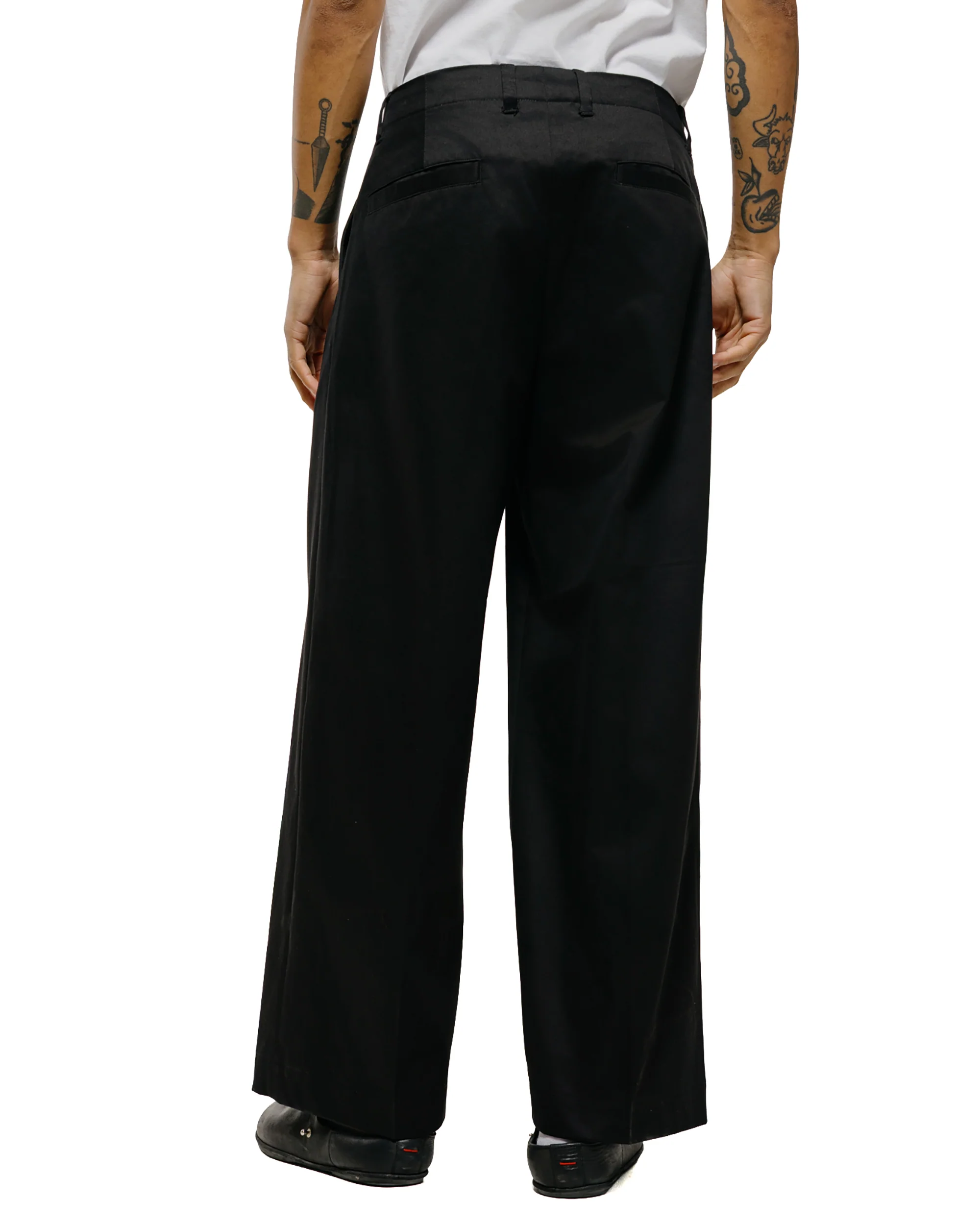 Universal Products 2Tuck Wide Chino Trouser Black - Image 3